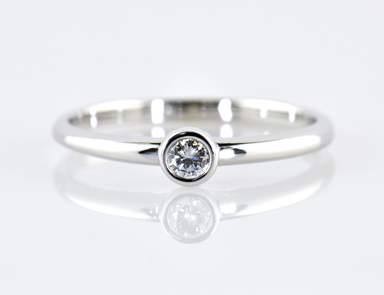 Solitär Diamant Ring 585/000 14 K Weißgold Brillant 0,09 ct