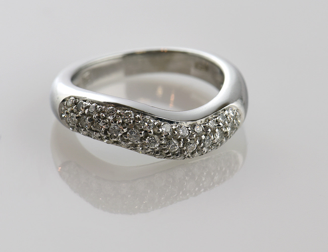 Diamant Ring 750 18 K Weißgold 37 Brillanten zus. 0,50 ct
