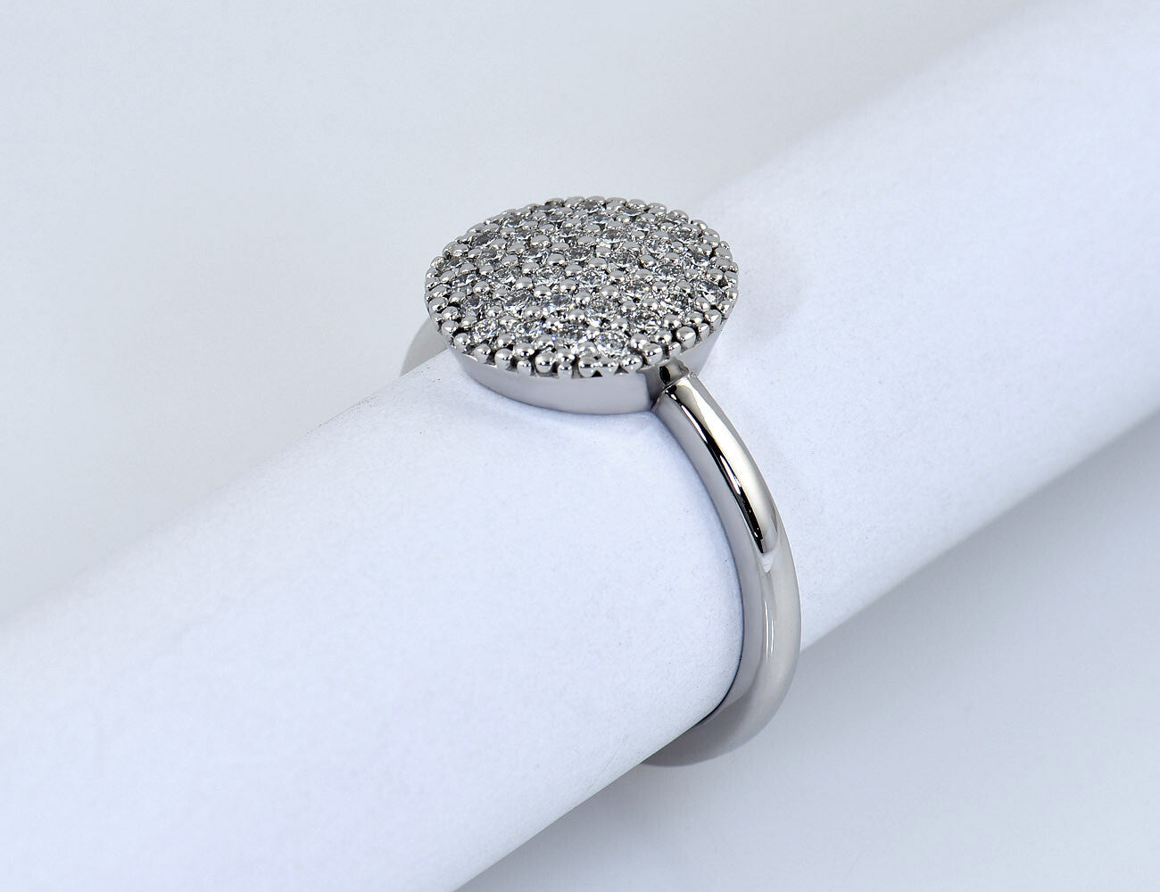Diamant Ring 585/000 14 K Weißgold 37 Brillanten Lab Crown CVD zus. 0,60 ct