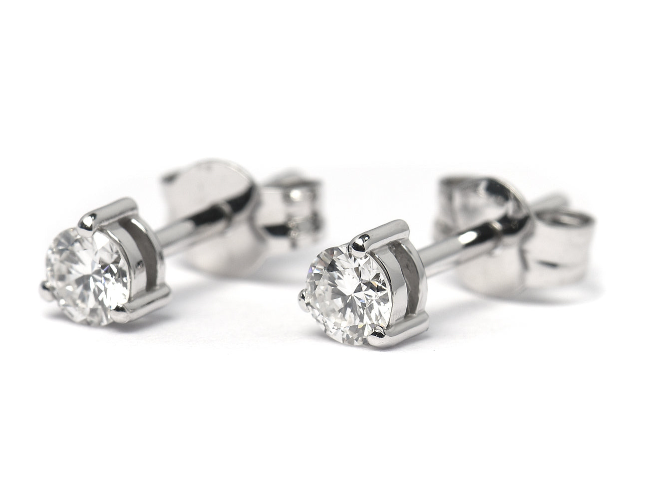 Solitär Brillant Ohrstecker Ohrringe 585 14K Weißgold, 2 Diamanten zus. 0,331 ct