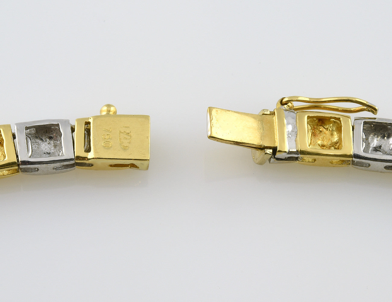 Collier 750/000 18 K Gelb-/Weißgold, 13 Brillanten zus. 0,57 ct, Kette 43,50 cm