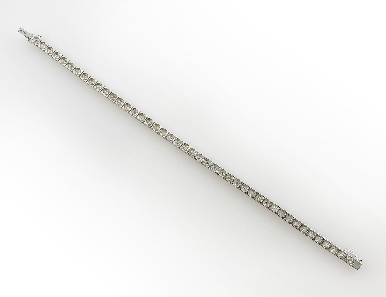Armband 18 cm 585/000 14 K Weißgold 45 Diamanten zus. 0,75 ct