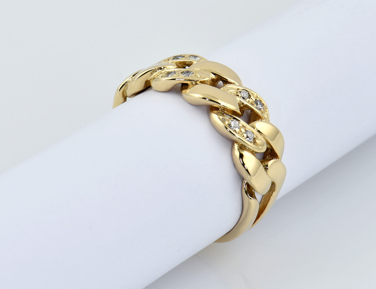 Diamantring 585/000 14 K Gelbgold 8 Diamanten zus. 0,08 ct