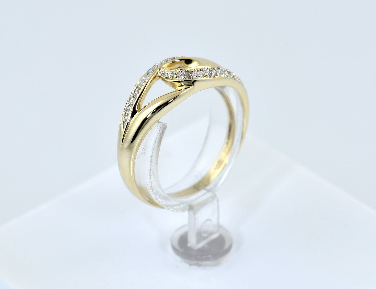 Diamant Ring 585/000 14 K Gelbgold 6 Diamanten zus. 0,05 ct
