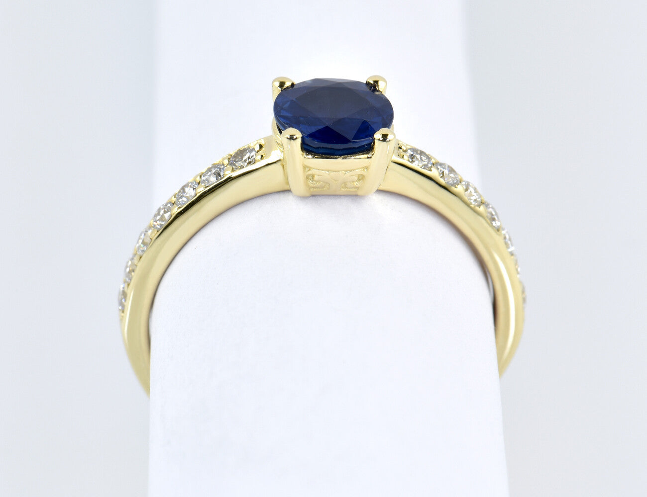 Solitär Saphir Ring 585/000 14 K Gelbgold 14 Brillanten zus. 0,24 ct