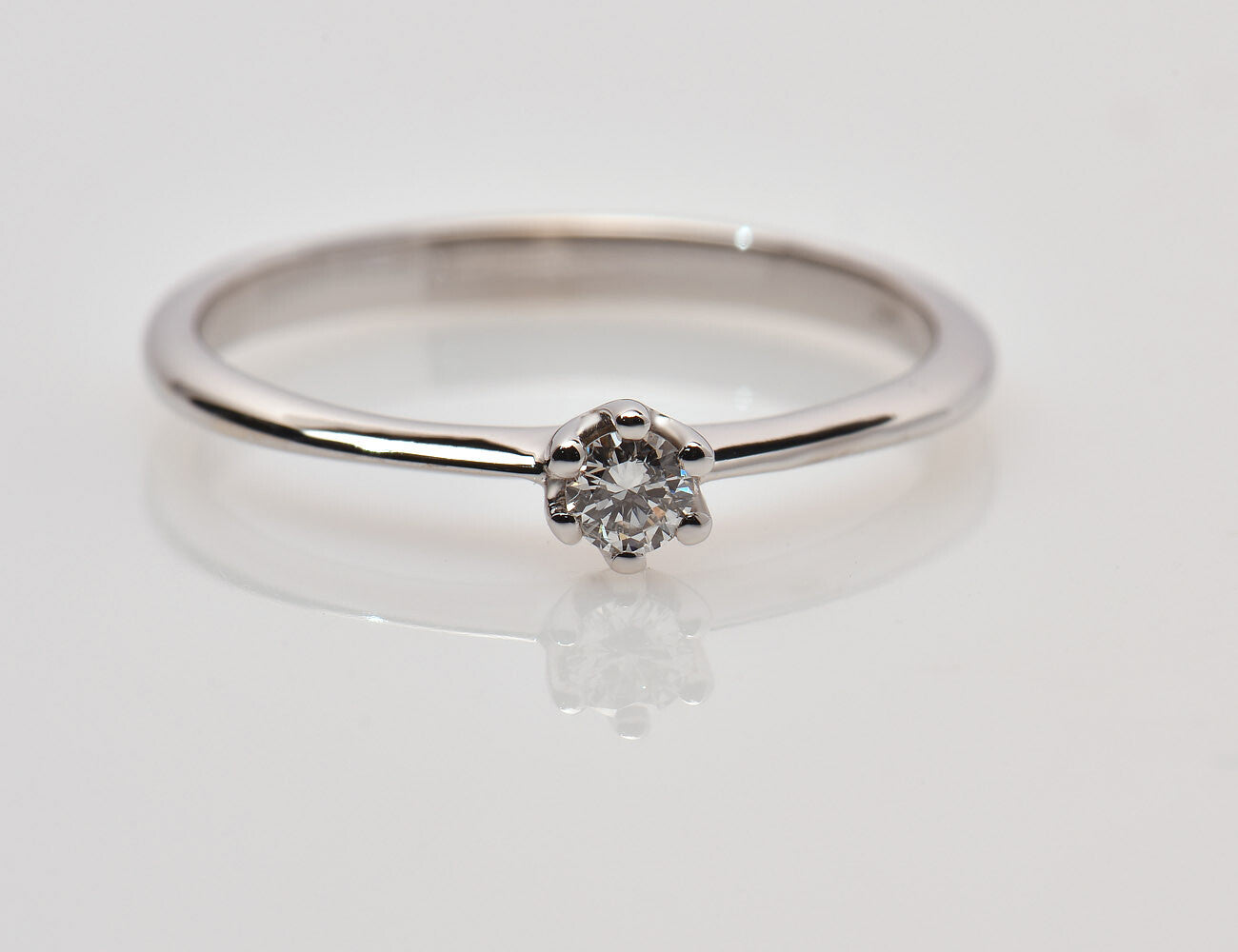 Solitär Diamant Ring 585/000 14 K Weißgold Brillant 0,11 ct
