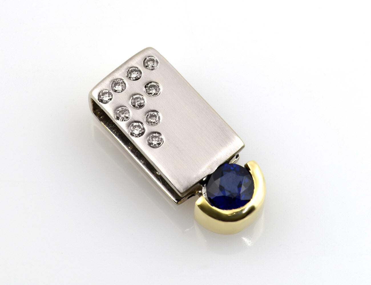 Anhänger Saphir 585/000 14 K Gelb-Weißgold  10 Brillanten zus. 0,15 ct