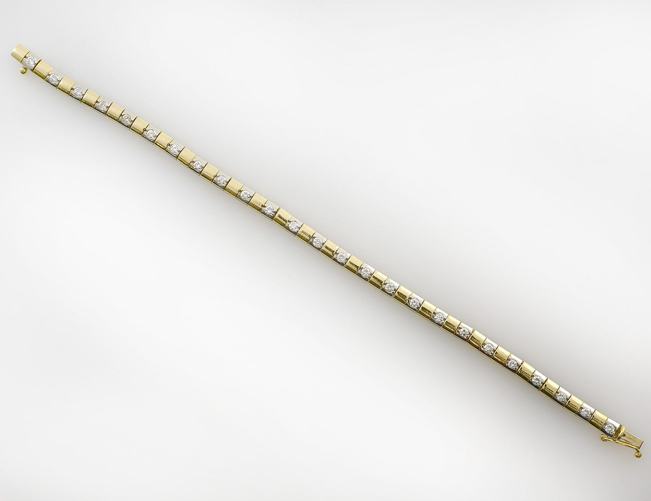 Armband 19 cm 750/000 18 K Gelbgold  25 Brillanten zus. 1,25 ct