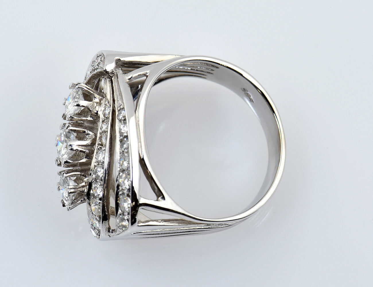 Diamant Ring 585/000 14 K Weißgold 35 Diamanten zus. 1,50 ct