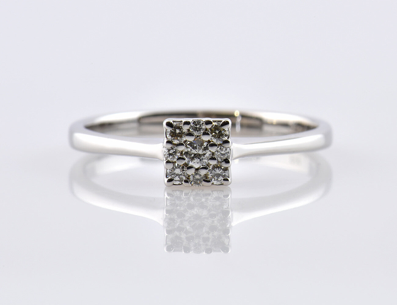 Diamant Ring 585/000 14 K Weißgold 9 Brillanten 0,15 ct