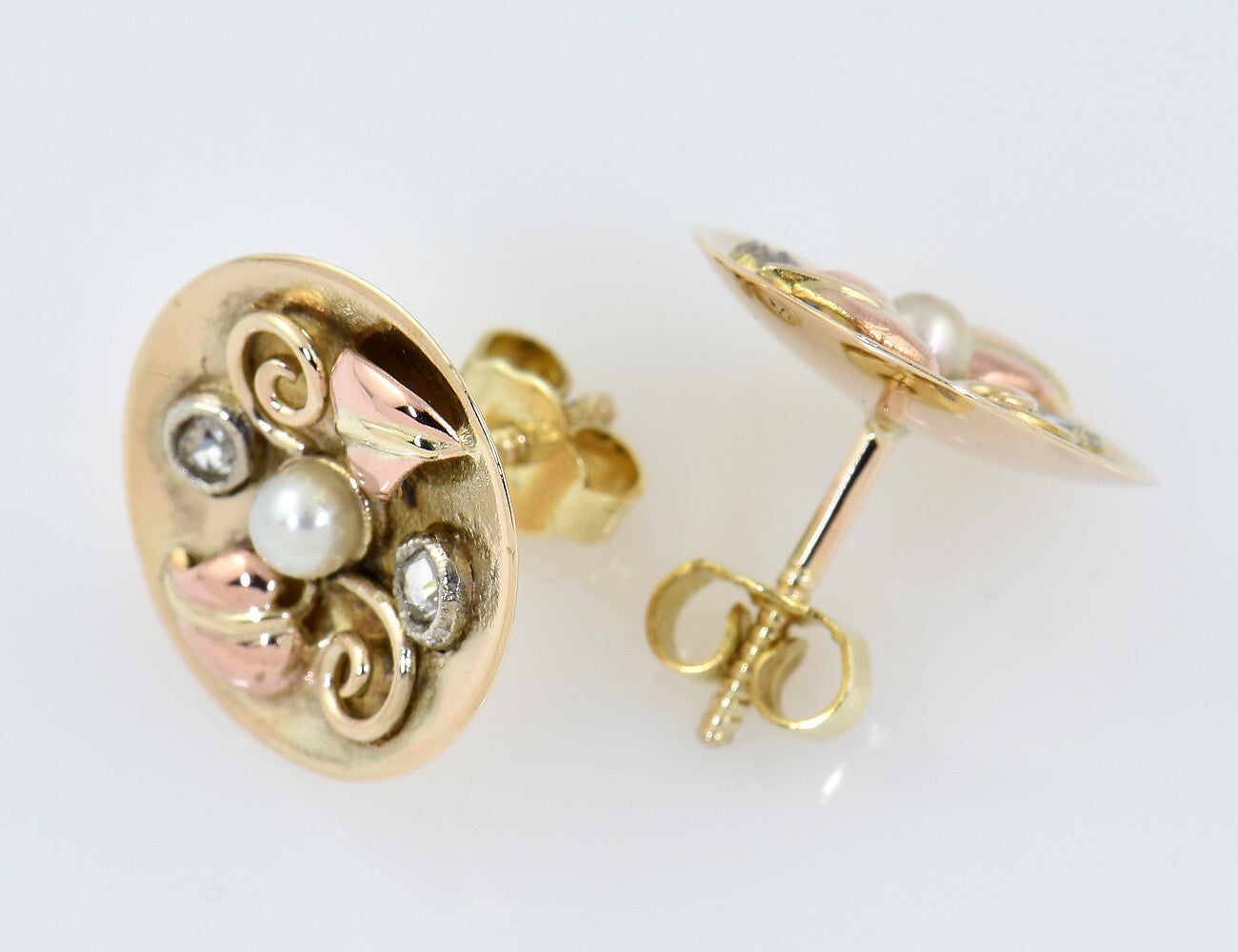 Ohrringe Perle 333/000 8 K Gelbgold Perlohrstecker 4 Diamanten zus. 0,08 ct