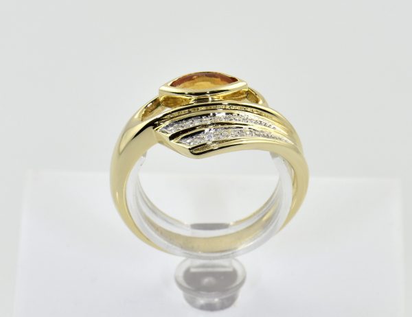 Ring Citrin 585/000 14 K Gelbgold 5 Diamanten zus. 0,05 ct