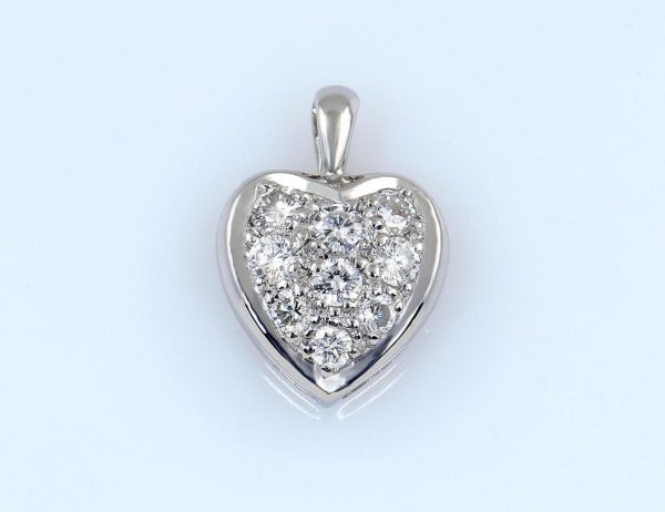 Diamant Anhänger 750/000 18 K Weißgold 9 Brillanten zus. 0,30 ct
