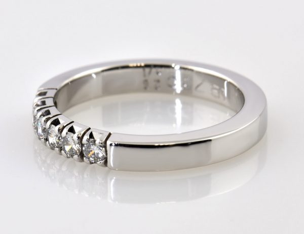Diamant Ring 750/000 18 K Weißgold 6 Brillanten zus. 0,25 ct