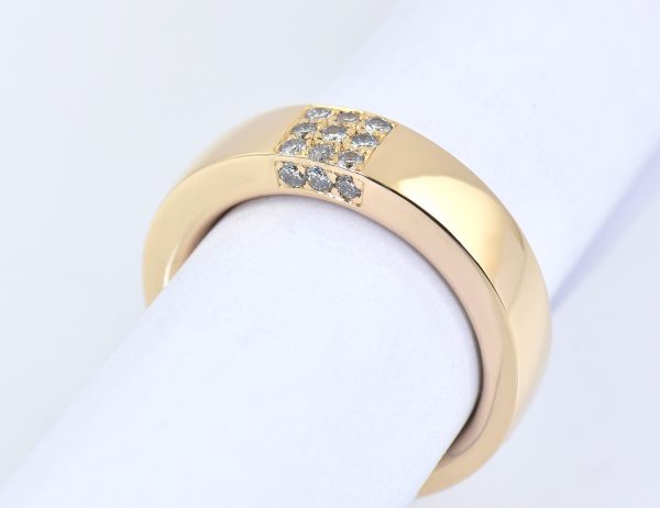 Diamant Ring 585/000 14 K Gelbgold 15 Brillanten zus. 0,15 ct