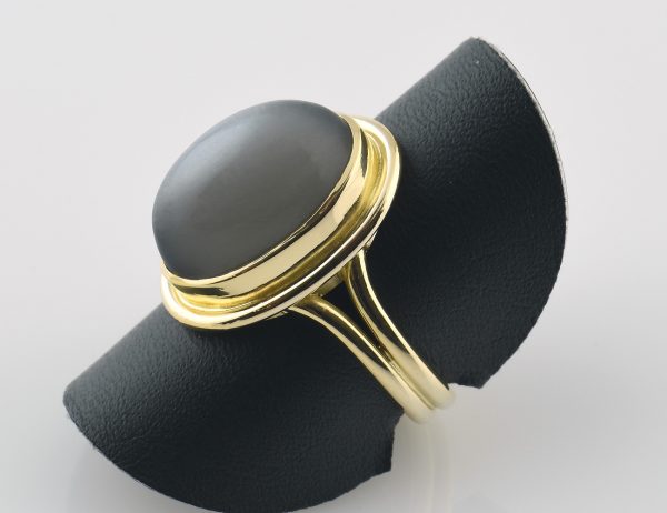 Ring Mondstein 750/000 18 K Gelbgold