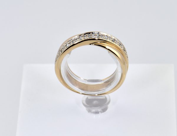 Diamant Ring 585/000 14 K Gelbgold 10 Diamanten zus. 0,10 ct
