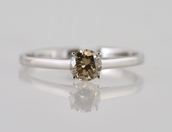 Solitaire Diamond Ring 585/000 14K White Gold, 0.54 ct Brilliant-Cut Diamond