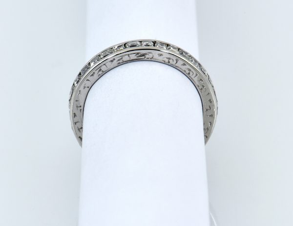 Diamant Ring Memoire 950/000 Platin, 32 Diamanten zus. 1,50 ct