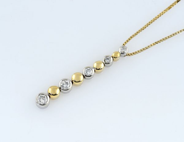 Diamant Anhänger mit Kette 585/000 14 K Gelbgold, 5 Brillanten zus.  0,25 ct