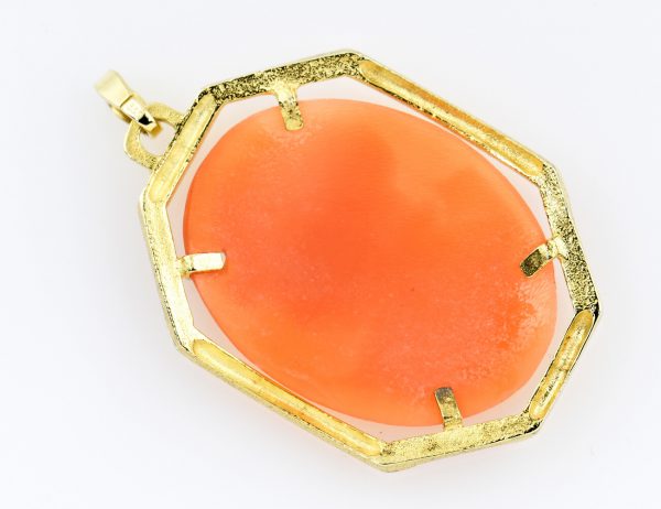 Anhänger Muschelgemme 333/000 8 K Gelbgold