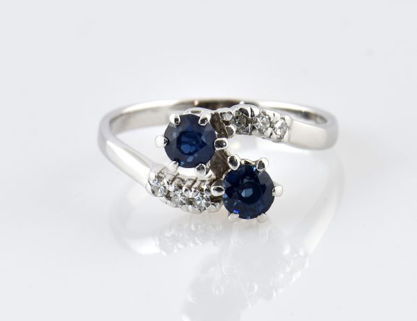 Saphir Diamant Ring 585/000 14 K Weißgold 6 Diamanten zus. 0,06 ct