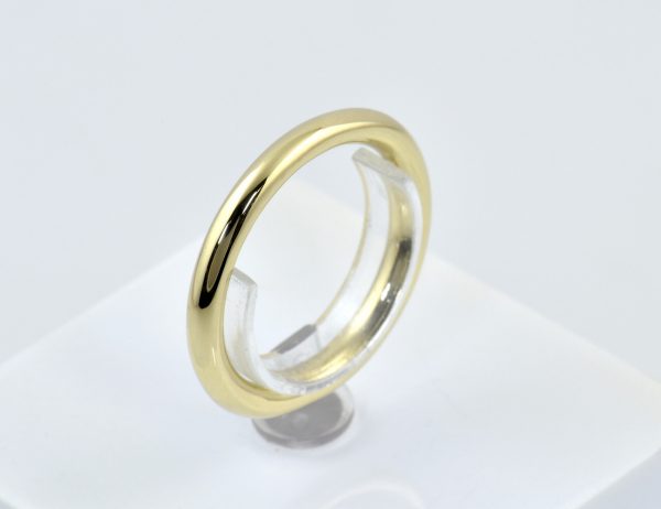 Bague 333/000 en or jaune 8 carats