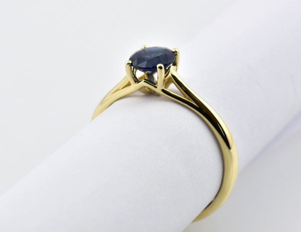 Solitär Saphir Ring 585/000 14 K Gelbgold 0,98 ct