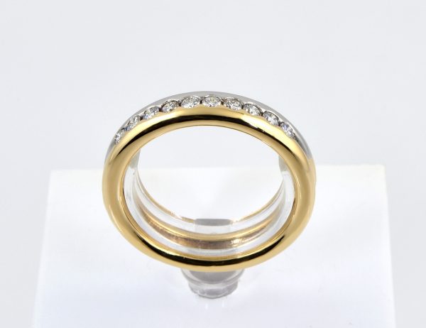 Diamond Ring "Memory" 750/000 18K Yellow/White Gold, 10 brilliant-cut diamonds totaling 0.30 ct