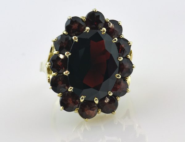 Granat Ring 333/000 8 K Gelbgold