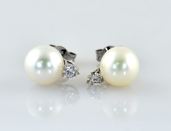 Ohrringe Akoya Perle 585/000 14 K Weißgold Ohrstecker 2 Brillanten zus. 0,23 ct