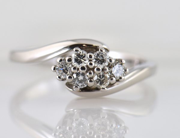 Diamant Ring 585 14 K Weißgold 6 Brillanten zus. 0,32 ct