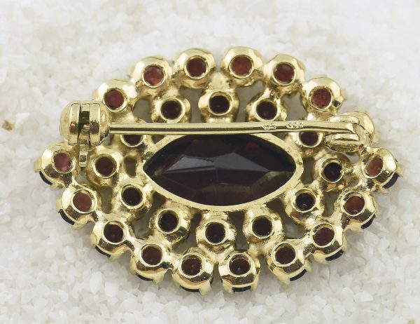 Brosche Granat 333 8 K Gelbgold