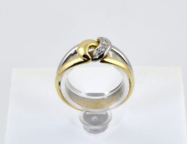 Bague en diamant 750/000, or jaune/blanc 18 carats, 2 brillants totalisant 0,02 ct