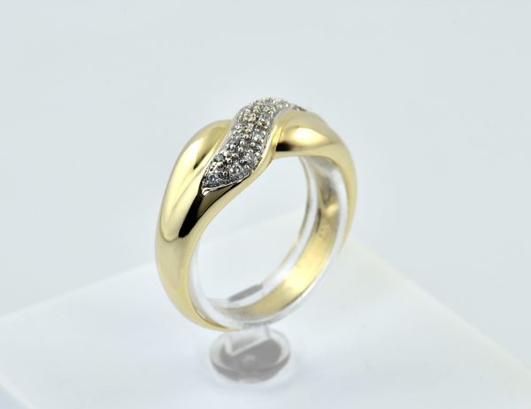 Diamond Ring 585/000 14K Yellow Gold, 15 Diamonds totaling 0.10 ct