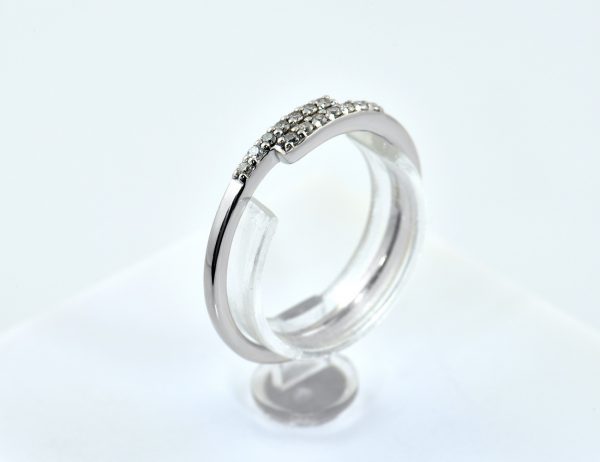 Diamant Ring 375/000 9 K Weißgold 14 Brillanten zus. 0,10 ct