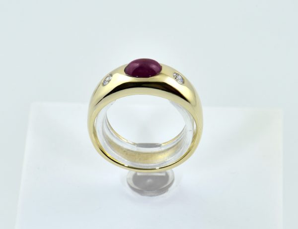 Rubin Diamant Ring 750/000 18 K Gelbgold 2 Brillanten zus. 0,09 ct