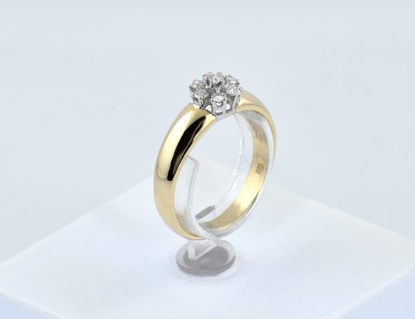 Diamond Ring 585/000 14K Yellow Gold, 7 Brilliant-Cut Diamonds, Total 0.20 ct