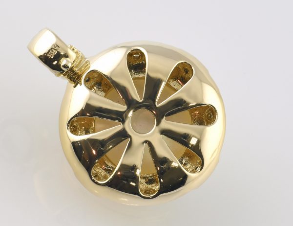 Anhänger Mabe´perle 585/000 14 K Gelbgold 8 Diamanten zus. 0,10 ct