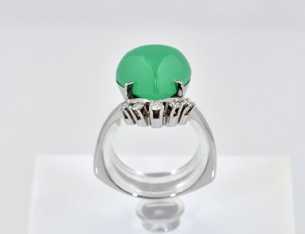 Ring Jade 585/000 14 K Weißgold 5 Brillanten zus. 0,12 ct
