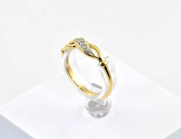 Diamant Ring 750/000 18 K Gelbgold 5 Diamanten zus. 0,05 ct
