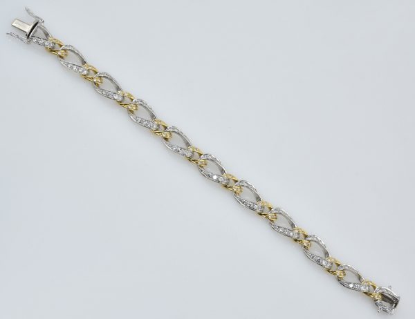 Diamant Armband 750/000 18 K Gelb-/ Weißgold 122 Brillanten zus. 2,75 ct, 19 cm