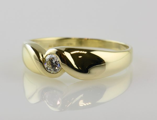 Diamant Solitär Ring 585/000 14 K Gelbgold Brillant 0,15 ct