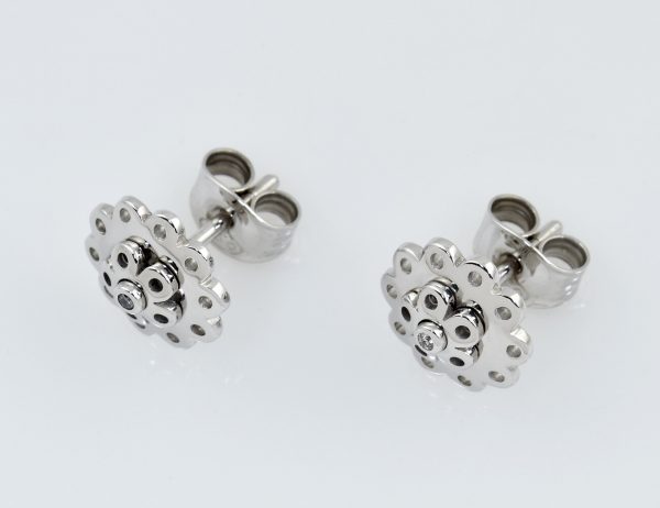Ole Lynggaard Ohrstecker 750/000 18 K Weißgold, 2 Brillanten zus. 0,02 ct