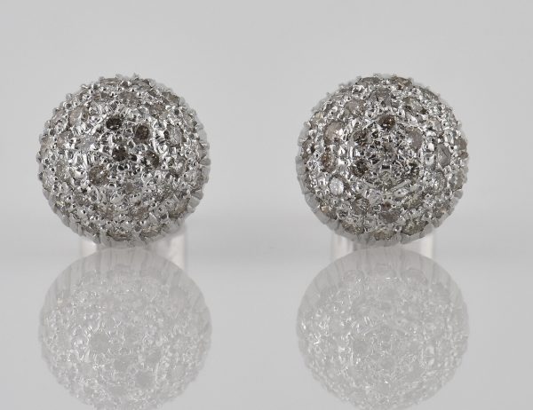 Ohrstecker 750/000 18 K Weißgold, 68 Diamanten zus. 0,40 ct