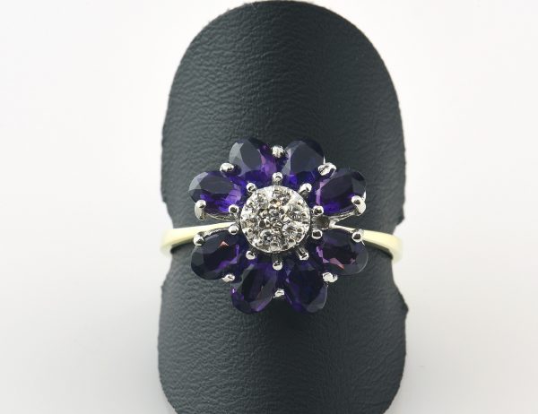 Amethyst Diamant Ring 585 14 K Gelbgold 7 Diamanten zus. 0,07 ct