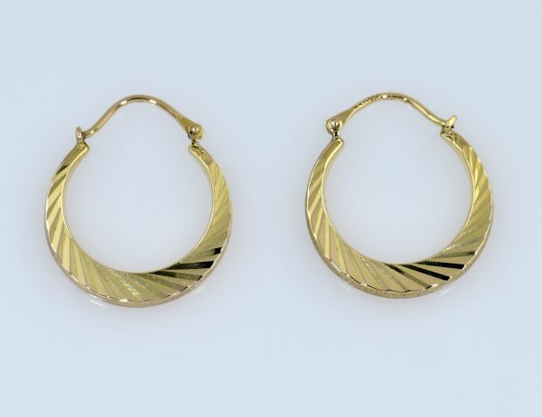 Boucles d'oreilles créoles en or jaune 333/000 8 K