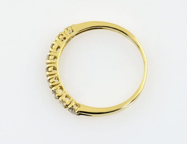 Diamond Ring, 750/000 18K Yellow Gold, 9 Brilliant-Cut Diamonds, Total 0.34 ct