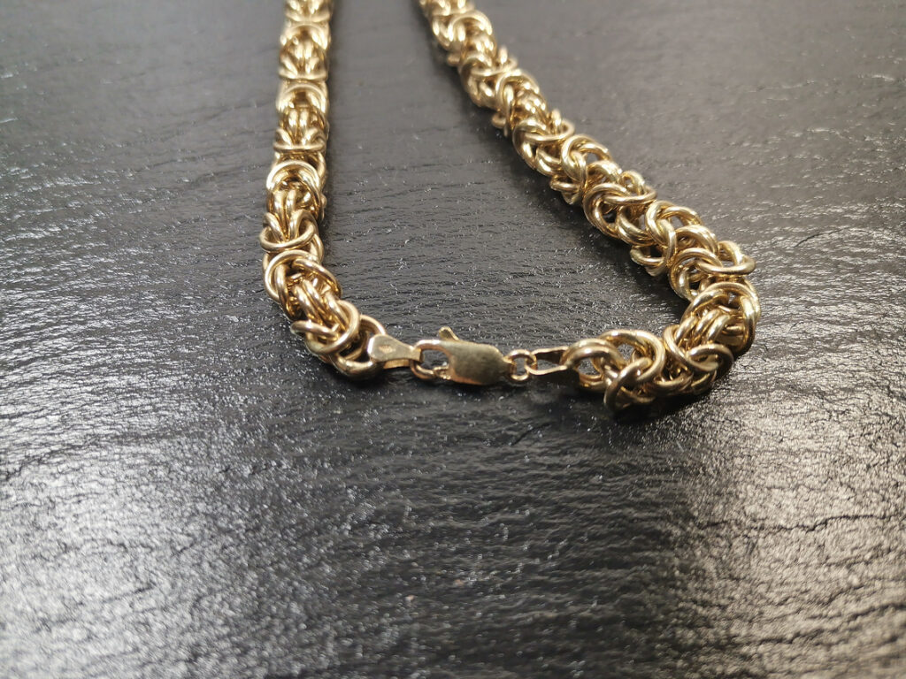 Chaîne en or 585_Contrefaçons_Juwelier von Wetsch