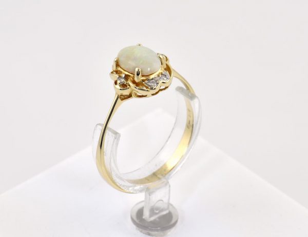 Opal Diamant Ring 585/000 14 K Gelbgold, 6 Diamanten zus. 0,06 ct